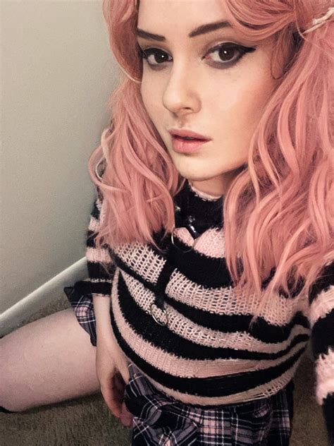 r/femboy nsfw